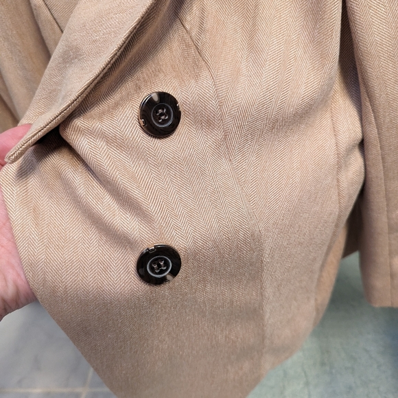 Beige Limited jacket tan size L - Picture 3 of 5